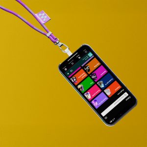 Porta Cellulare da Collo Personalizzato | in Plastica Riciclata Porta Cellulare da Collo Personalizzato | in Plastica Riciclata